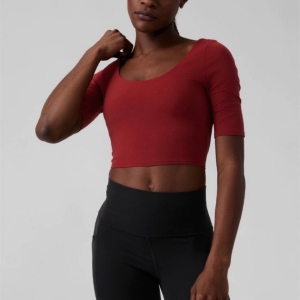 Athleta Exhilarate Crop A-C in Decadent Red